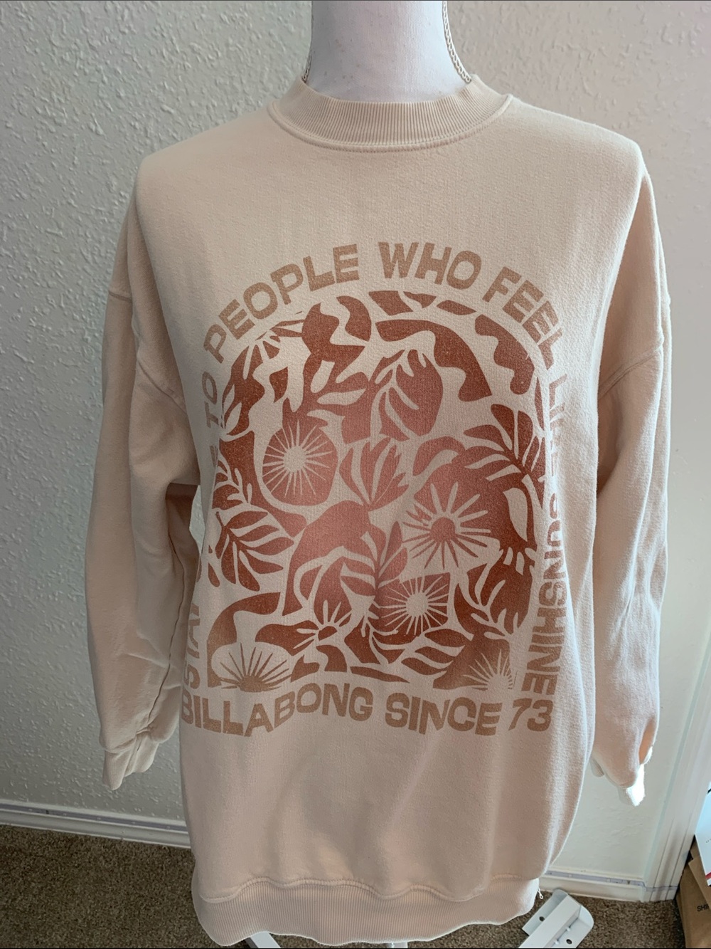 Billabong Cream Sweatshirt with cream/ beige Floral Graphic